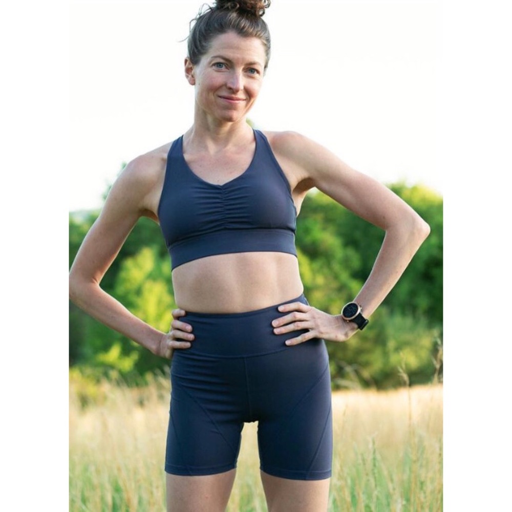 Runners Love Yoga 🧘‍♀️ Navy Blue Two-Piece Matching Sports Bra & Shorts Set XS